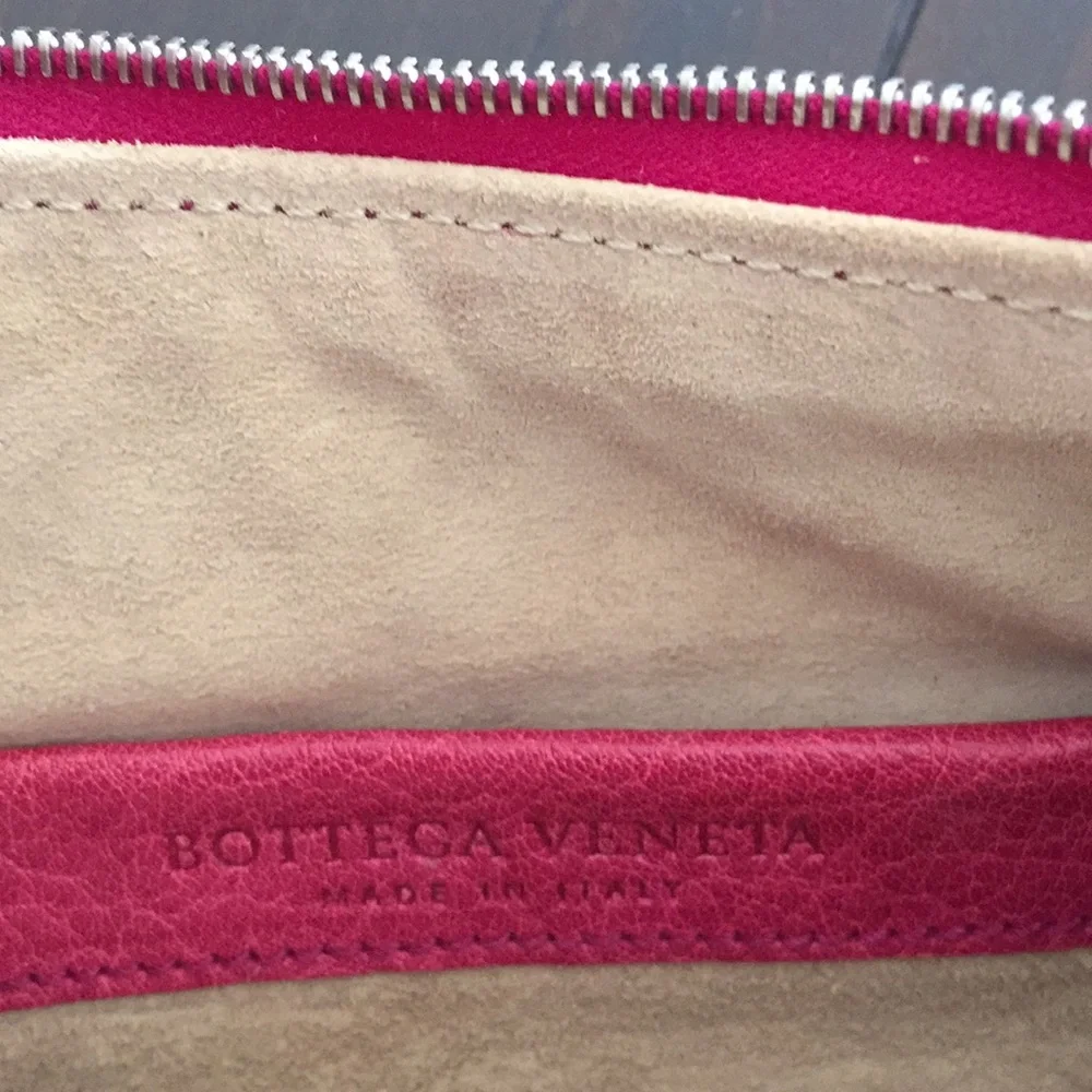 Bottega Veneta Hot Pink Suede Shoulder Bag - Picture 2 of 7